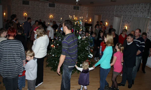 Juletræsfest_2011_kullerup_forsamlingshus_02.jpg