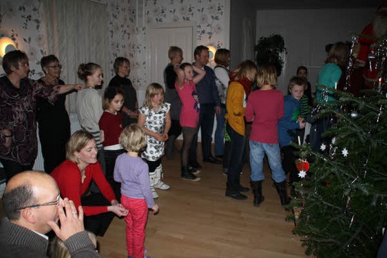 Juletræsfest_2011_kullerup_forsamlingshus_04.jpg