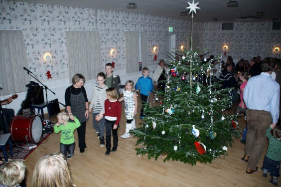 Juletræsfest_2011_kullerup_forsamlingshus_15.jpg