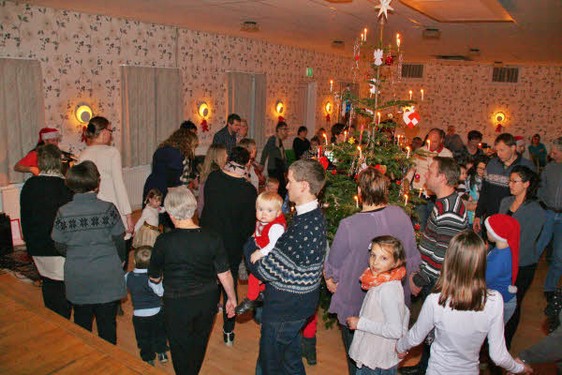 Juletræsfest_2012_kullerup_forsamlingshus_05.jpg